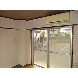 ウモーレ（ＵＭＯＯＲＥ） 1階1Kのリビング/ダイニング