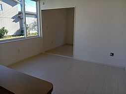 S-plus 103 1階1LDKのリビング/ダイニング