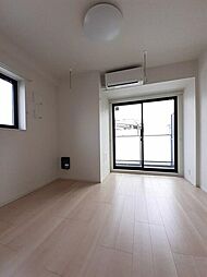 ジョリ シャルマン 3階1Kのリビング/ダイニング