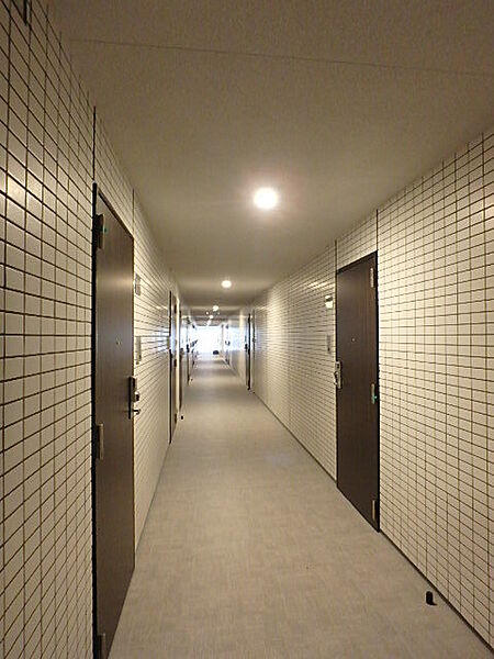 画像23:共用廊下
