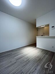 近鉄奈良線 瓢箪山駅 徒歩7分の賃貸アパート 2階1LDKのリビング/ダイニング