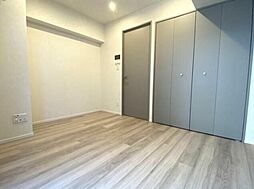 Ｌｏｇ横浜鶴見 5階1Kのリビング/ダイニング