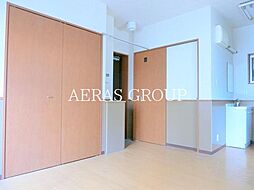 ルヴェドュソレイユ 1階ワンルームのリビング/ダイニング