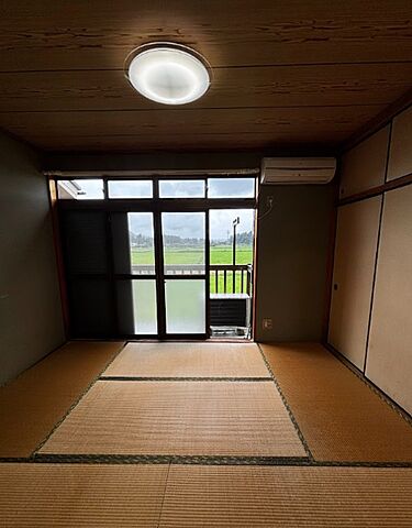 寝室