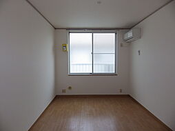 エステートピア恵 2階ワンルームのリビング/ダイニング