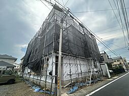 23 / 35