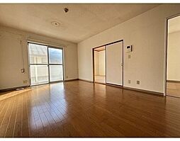 アーバンハイム日野 2階2LDKのリビング/ダイニング