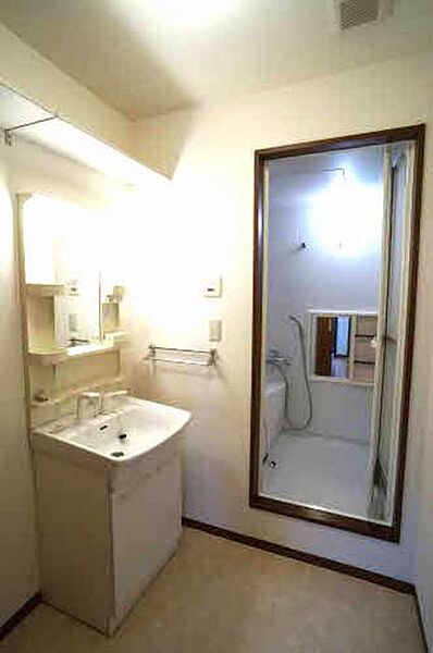 画像14:浴室シャワーヘッド（リファ　ファインバブル　ピュア）ご入居時に新品に交換致します！