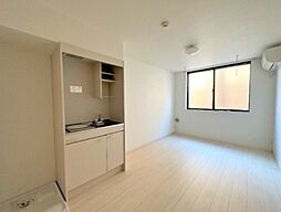 Libero Shin Ekoda 1階ワンルームのリビング/ダイニング