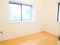 マ・ピエス多摩美 104 1階1Kのリビング/ダイニング