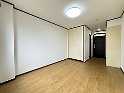 エルム高幡AB棟1 A110 1階ワンルームのリビング/ダイニング