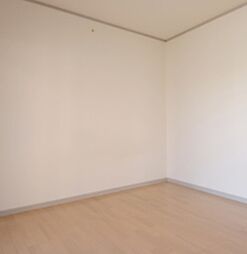 オルテンシア 2階1Kのリビング/ダイニング