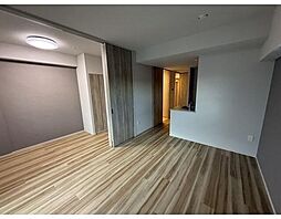 ジオエント上野稲荷町 8階2LDKのリビング/ダイニング