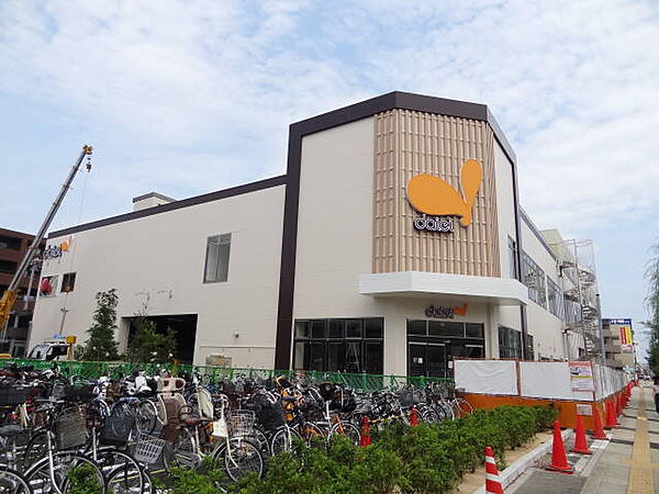 トゥージュール