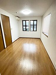 メゾンシューペルブ 1階2LDKのリビング/ダイニング