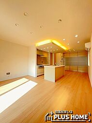 JR阪和線 和歌山駅 徒歩17分の賃貸アパート 3階2LDKのリビング/ダイニング