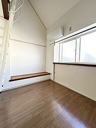 ディスタンス国領 2階ワンルームのリビング/ダイニング