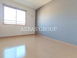 トップVVIVIIVIII 1階2DKのリビング/ダイニング