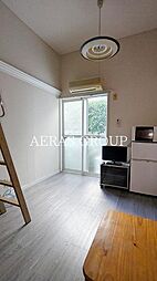 ホワイトパル 1階1Kのリビング/ダイニング