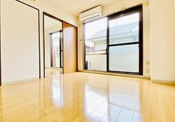 ダン・ラヴニール梶ヶ谷 1階1Kのリビング/ダイニング