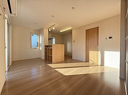 Ysガーデン 102 1階2LDKのリビング/ダイニング