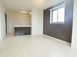 ブランメゾン 303 3階2LDKのリビング/ダイニング