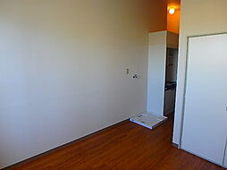 ユーハイツ 101 1階ワンルームのリビング/ダイニング