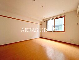 エルソルビオス 3階1Kのリビング/ダイニング