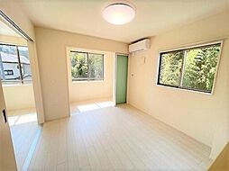 リバレイン マルカワ(Riverain Marukawa) 201 2階2LDKのリビング/ダイニング