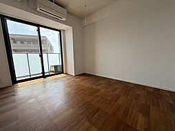 ＧＥＮＯＶＩＡ五反野ｓｋｙｇａｒｄｅｎ 2階1Kのリビング/ダイニング