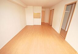 シャーメゾン明徳2番館 1階1SLDKのリビング/ダイニング