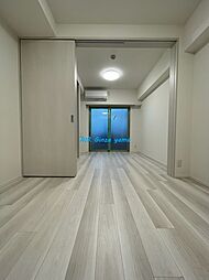 ガーラ・プレシャス四ツ木 202 2階2Kのリビング/ダイニング