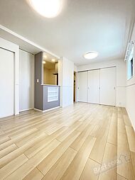 Cosmos 203 2階2LDKのリビング/ダイニング