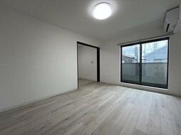 ジーメゾン春日部栄町 2階1LDKのリビング/ダイニング