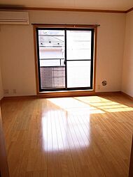 メゾン・ド・ブリック 2階1Kのリビング/ダイニング