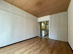 ＮＴ三山ハイム 1階ワンルームのリビング/ダイニング