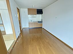 オーレ日吉 202 2階2DKのリビング/ダイニング