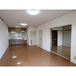 榎ヶ丘社宅 404 4階2LDKのリビング/ダイニング