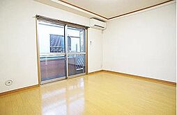 シャトル聖つつじヶ丘 2階1Kのリビング/ダイニング