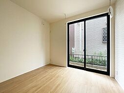 ベレガンス新鎌ヶ谷II 1階ワンルームのリビング/ダイニング