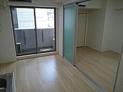 京王線 芦花公園駅 徒歩4分の賃貸マンション 4階1DKのリビング/ダイニング