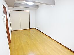 パストラルいしい 101 1階1Kのリビング/ダイニング