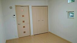 ジュネス1番館 2階1Kのリビング/ダイニング