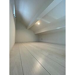 抜弁天フラット 2階ワンルームのリビング/ダイニング