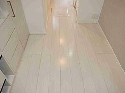 Ｅｔｅｒｎａｌ　ｃｏｕｒｔ　ＨＩＲＡＩ 1階ワンルームの室内