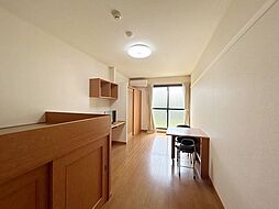 レオパレスピュアタウン 1階1Kのリビング/ダイニング