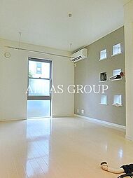 URBAN COURT BRILLER 1階1Kのリビング/ダイニング