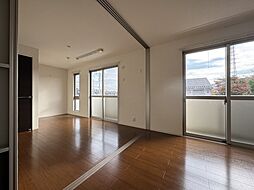 JR横浜線 成瀬駅 バス6分 成瀬台下車 徒歩3分の賃貸アパート 2階2LDKのリビング/ダイニング