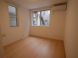 グランビル立川 1階1Kのリビング/ダイニング