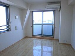 ベルジュネス春日町 6階1Kのリビング/ダイニング